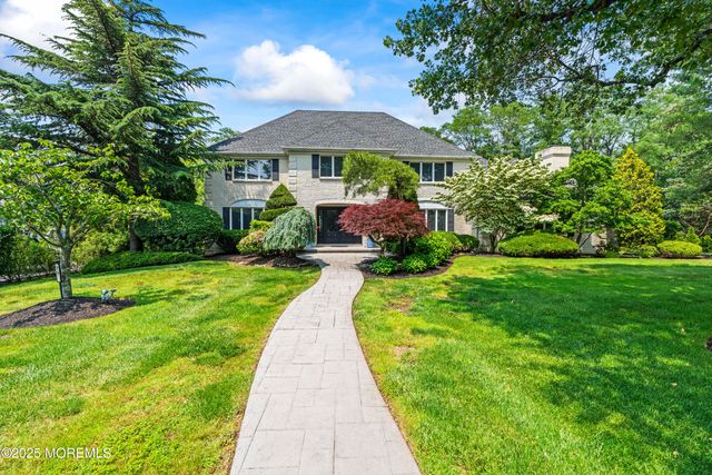 25 Muncy Drive, West Long Branch, NJ 07764