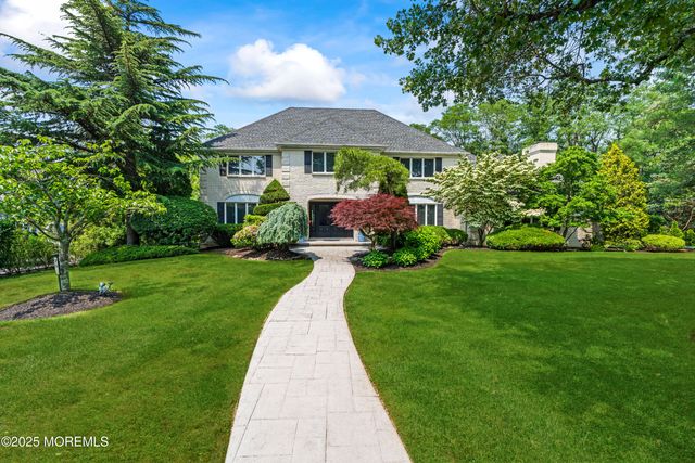 25 Muncy Drive, West Long Branch, NJ 07764