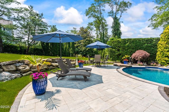 25 Muncy Drive, West Long Branch, NJ 07764