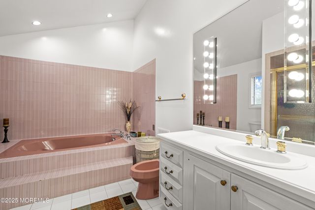 25 Muncy Drive, West Long Branch, NJ 07764