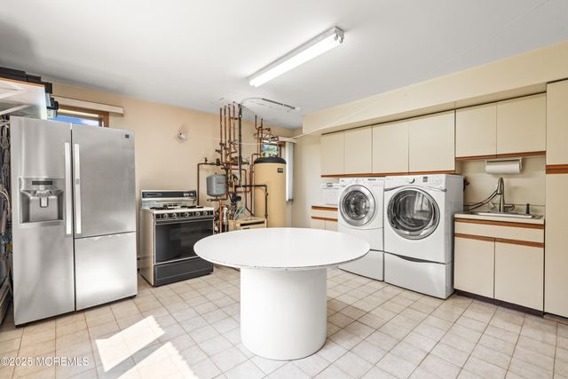 25 Muncy Drive, West Long Branch, NJ 07764