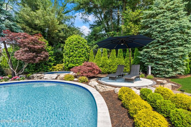 25 Muncy Drive, West Long Branch, NJ 07764