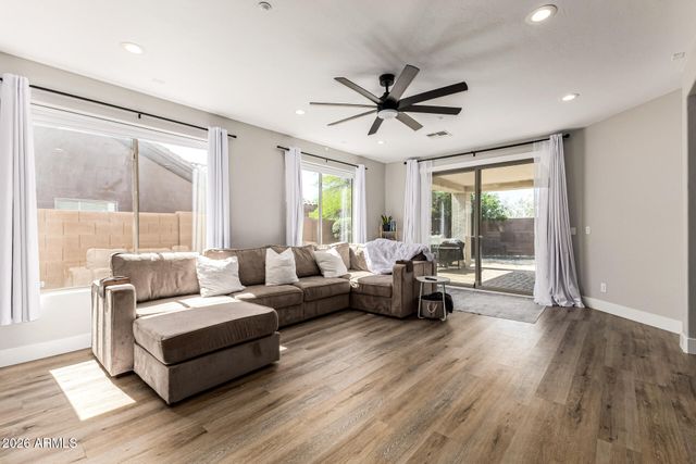 2231 W VALHALLA Court, Anthem, AZ 85086
