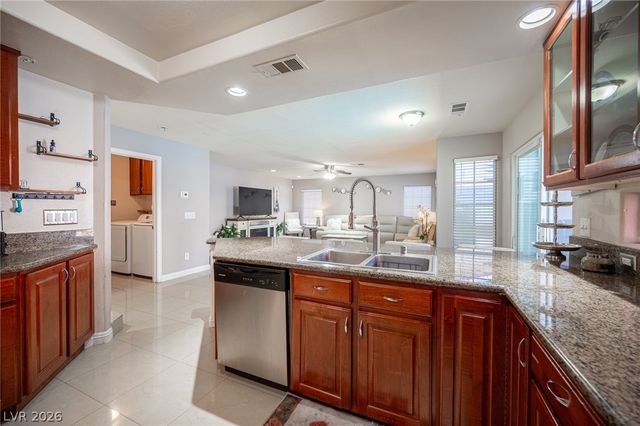 8500 West Gilmore Avenue, Las Vegas, NV 89129