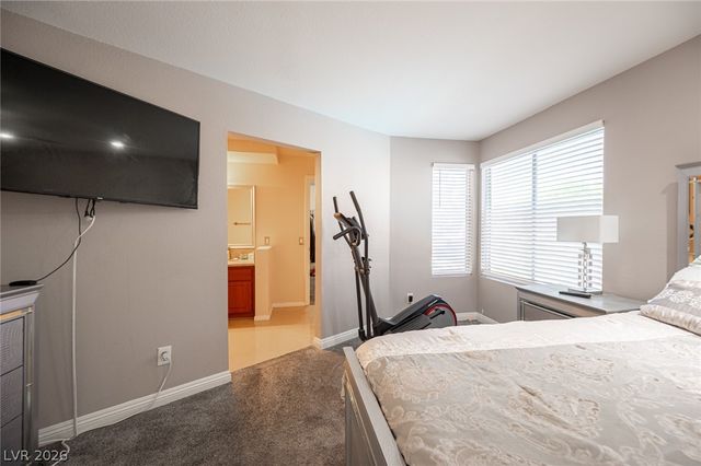 8500 West Gilmore Avenue, Las Vegas, NV 89129