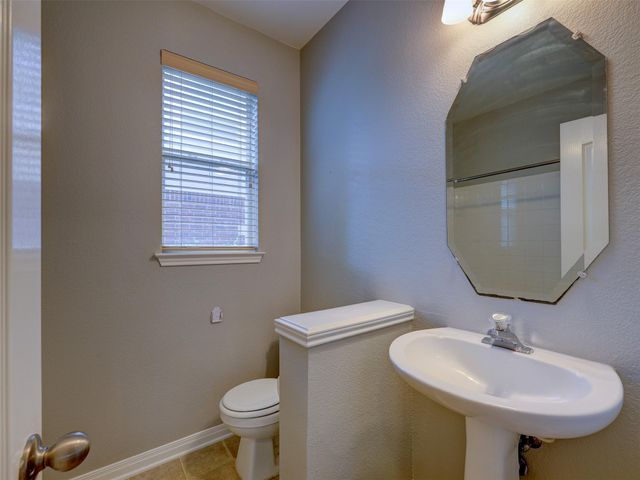 1554 Homewood CIR, Round Rock, TX 78665