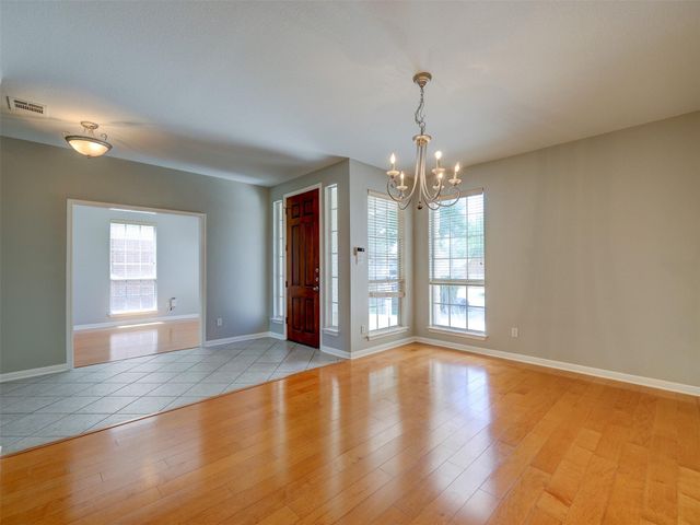 1554 Homewood CIR, Round Rock, TX 78665