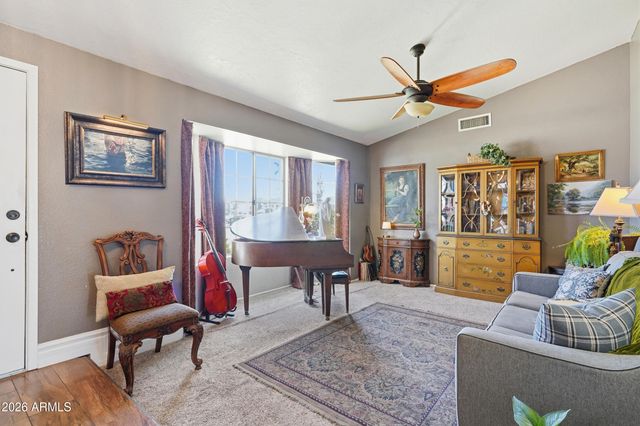 6517 E INGLEWOOD Street, Mesa, AZ 85205