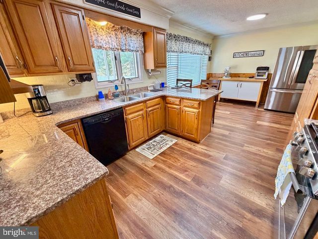 4148 GENOA AVE, Vineland, NJ 08361