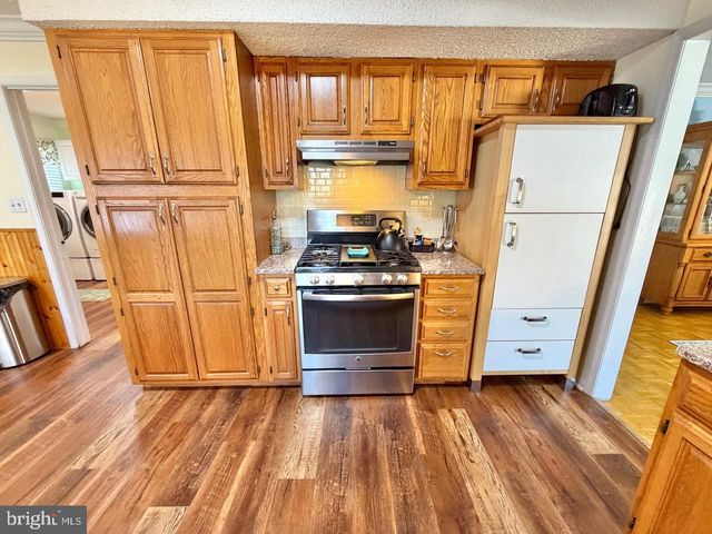 4148 GENOA AVE, Vineland, NJ 08361