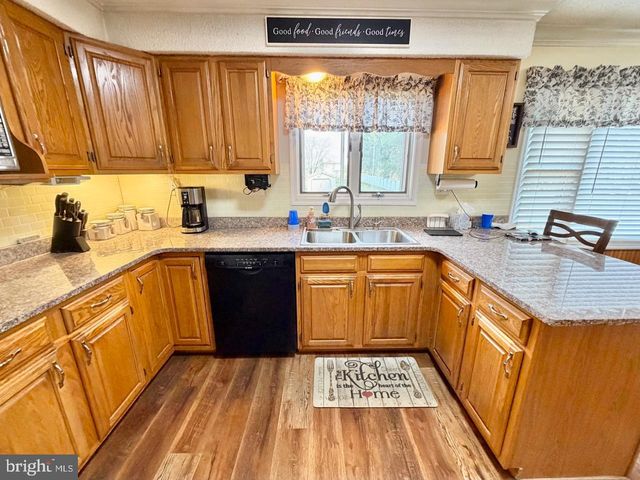 4148 GENOA AVE, Vineland, NJ 08361