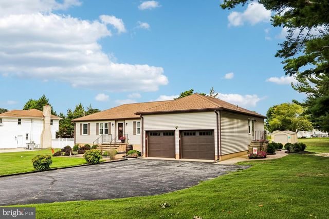 4148 GENOA AVE, Vineland, NJ 08361