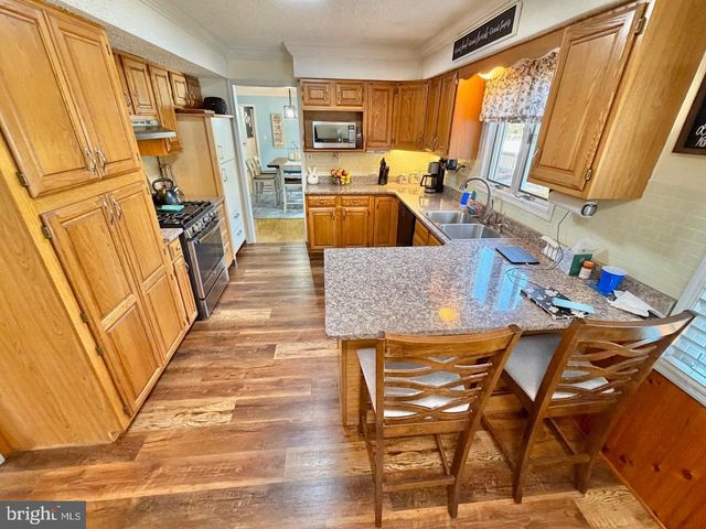 4148 GENOA AVE, Vineland, NJ 08361