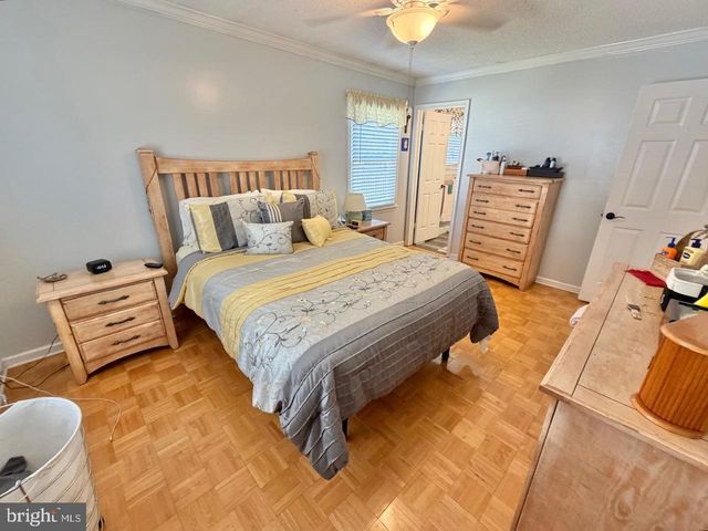 4148 GENOA AVE, Vineland, NJ 08361