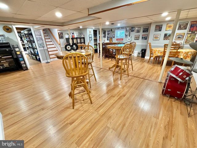 4148 GENOA AVE, Vineland, NJ 08361