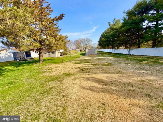 4148 GENOA AVE, Vineland, NJ 08361