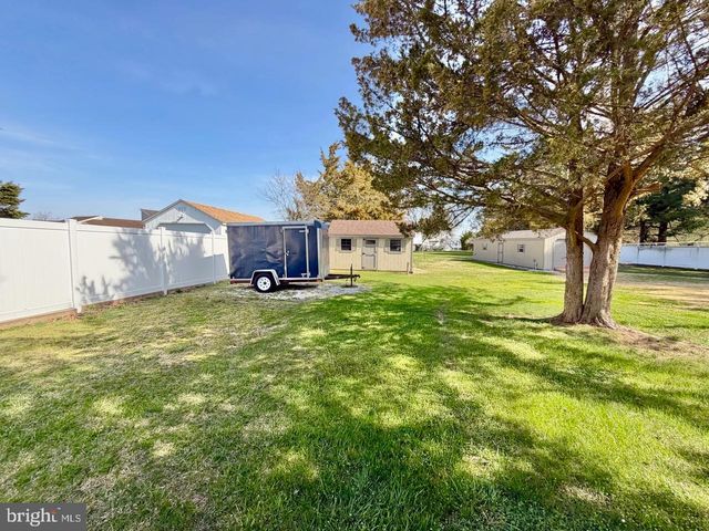 4148 GENOA AVE, Vineland, NJ 08361