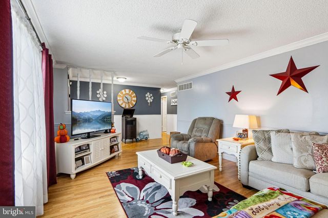 4148 GENOA AVE, Vineland, NJ 08361