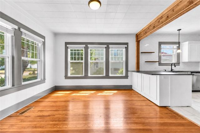 424 W Cedar Street, Rogers, AR 72756
