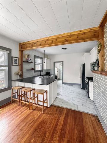 424 W Cedar Street, Rogers, AR 72756