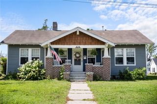 424 W Cedar Street, Rogers, AR 72756