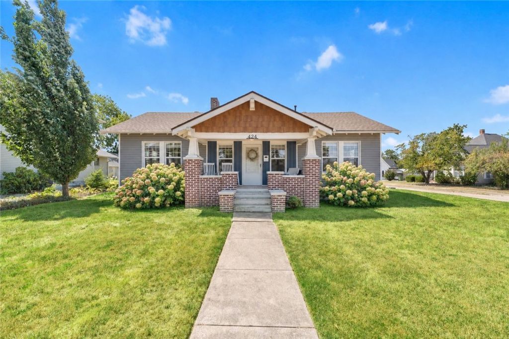 424 W Cedar Street, Rogers, AR 72756