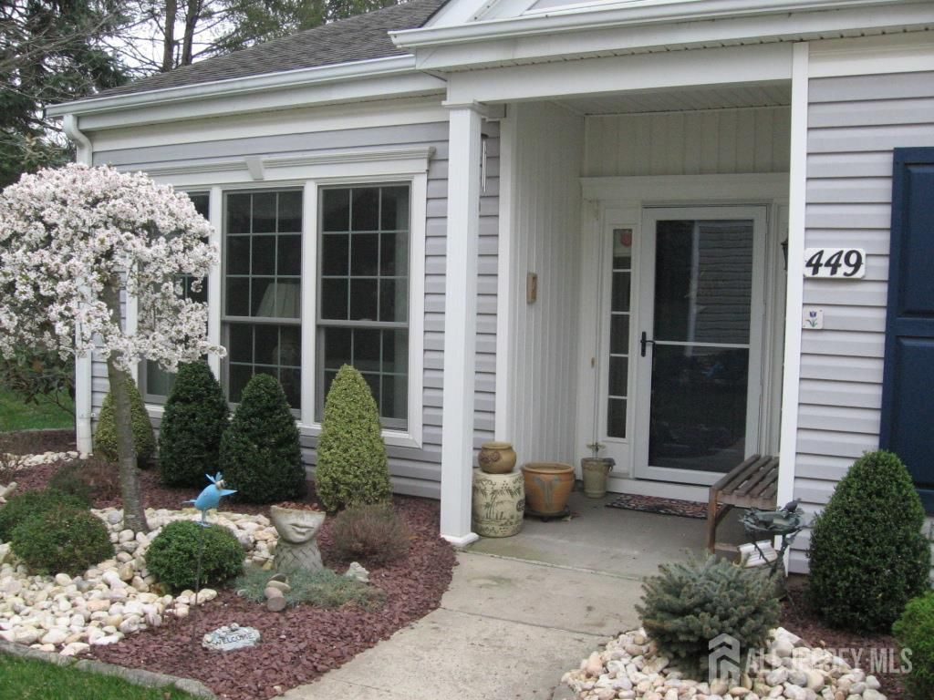 449 Bluebird Drive, Monroe, NJ 08831