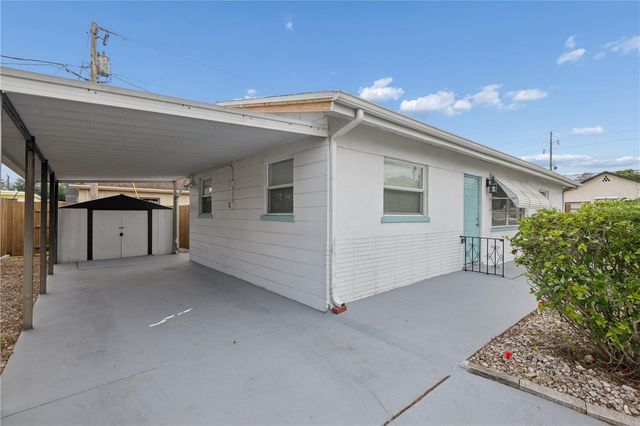 10610 98TH TERRACE, Seminole, FL 33772