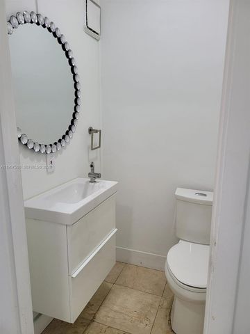 2040 NE 197th Ter, Miami, FL 33179