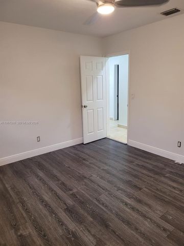 2040 NE 197th Ter, Miami, FL 33179