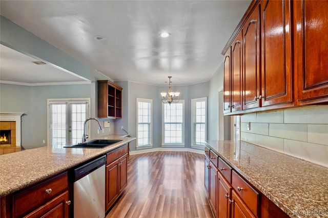 377 Hickory Place, Wetumpka, AL 36093