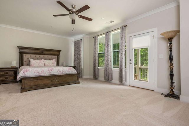 945 Kenway Avenue, Roswell, GA 30076