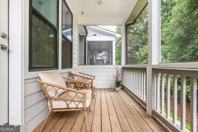 945 Kenway Avenue, Roswell, GA 30076