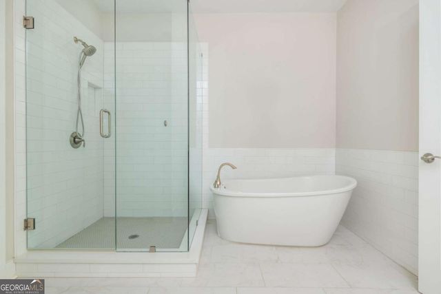945 Kenway Avenue, Roswell, GA 30076