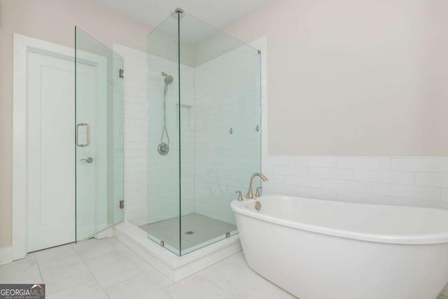 945 Kenway Avenue, Roswell, GA 30076