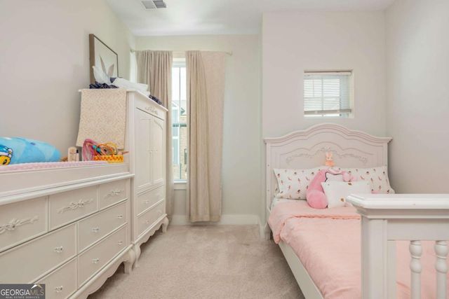 945 Kenway Avenue, Roswell, GA 30076