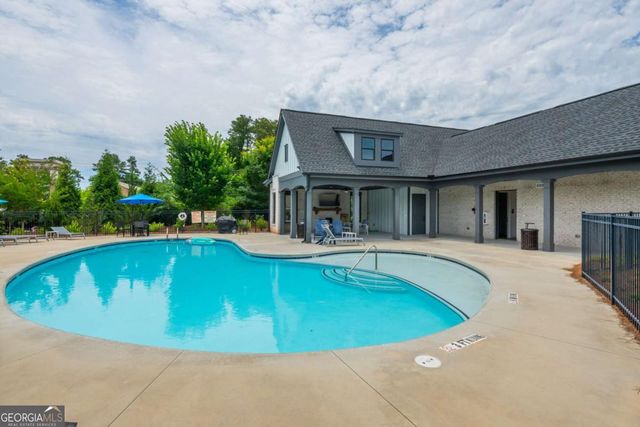 945 Kenway Avenue, Roswell, GA 30076