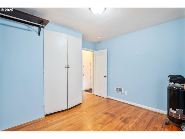 198 CLOVERDALE Rd, Kalama, WA 98625