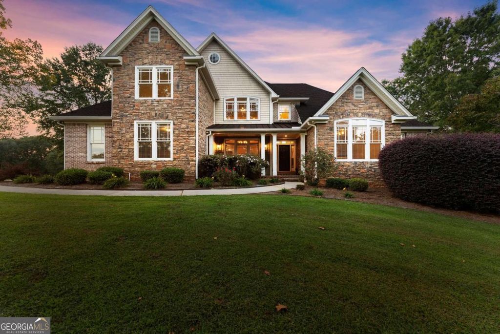 526 Orchard Drive, Clarkesville, GA 30523 — exterior