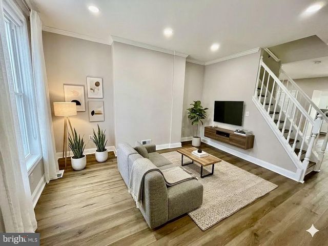 2317 E FAYETTE ST, Baltimore, MD 21224