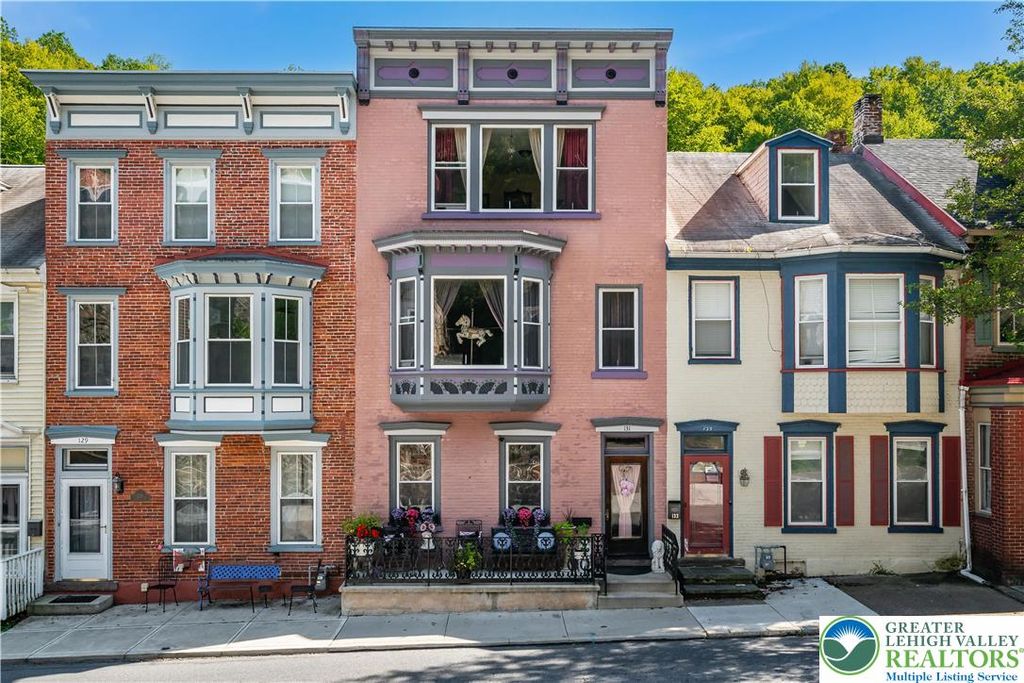 131 West Broadway, Jim Thorpe Boro, PA 18229