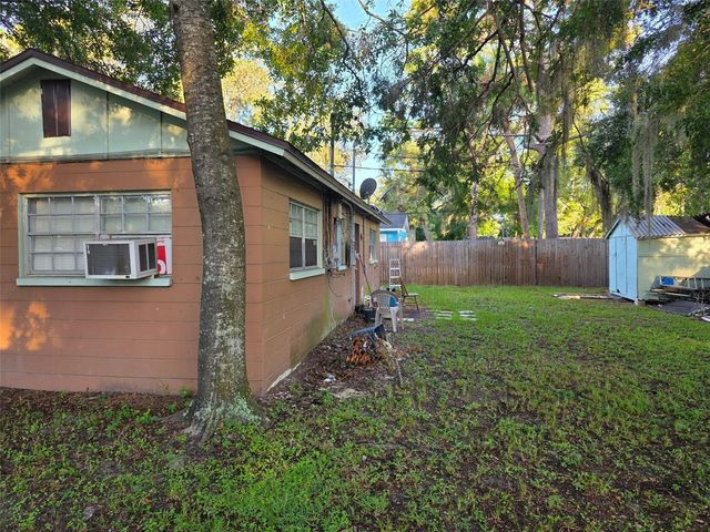 1408 COLLEGE PARK LANE, Tampa, FL 33612