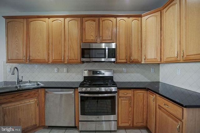 42 HADDON CT, Pennington, NJ 08534