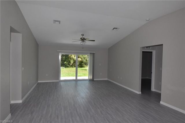 2121 Firebrand RD, North Port, FL 34288