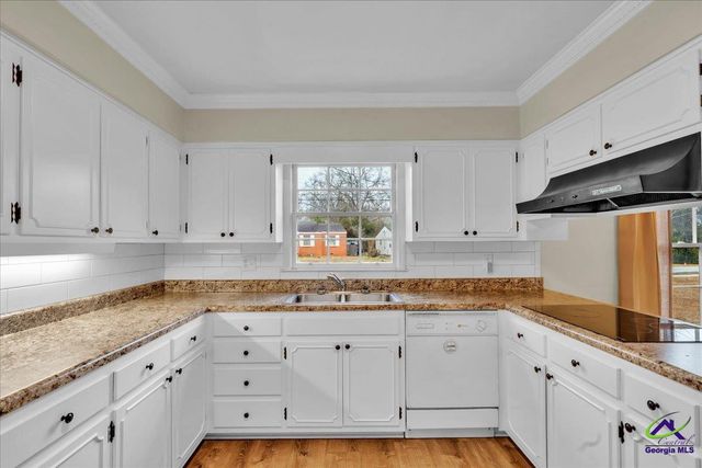 308 Rosewood Drive, Dublin, GA 31021