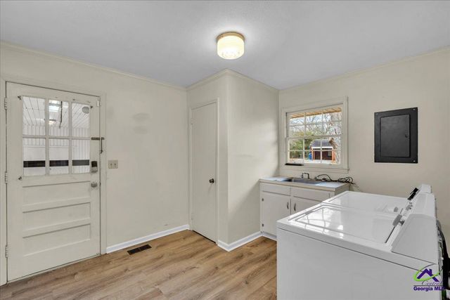 308 Rosewood Drive, Dublin, GA 31021