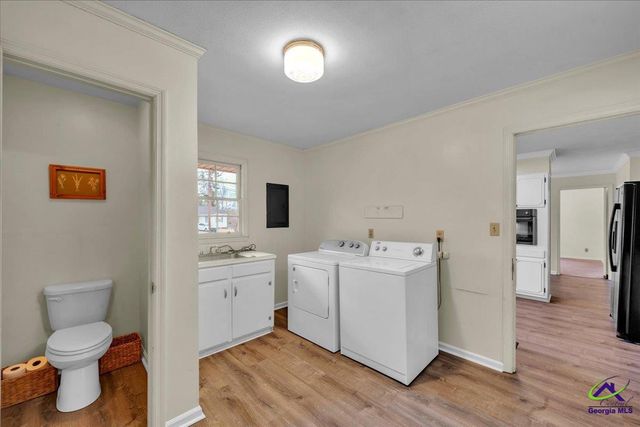 308 Rosewood Drive, Dublin, GA 31021