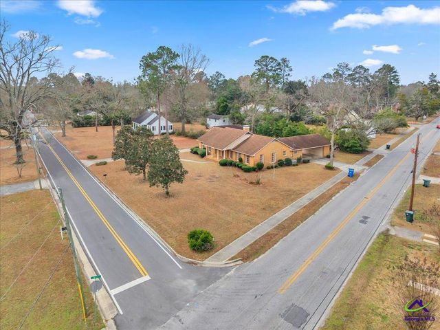 308 Rosewood Drive, Dublin, GA 31021