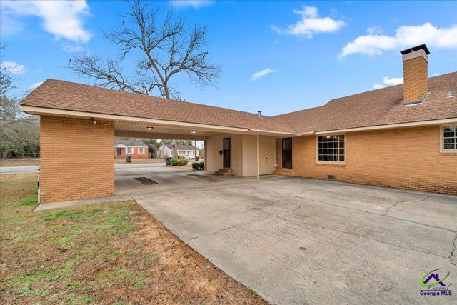 308 Rosewood Drive, Dublin, GA 31021