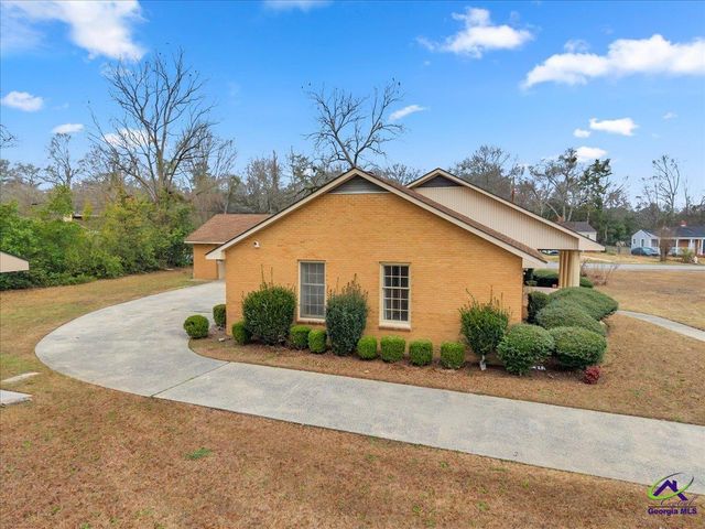 308 Rosewood Drive, Dublin, GA 31021